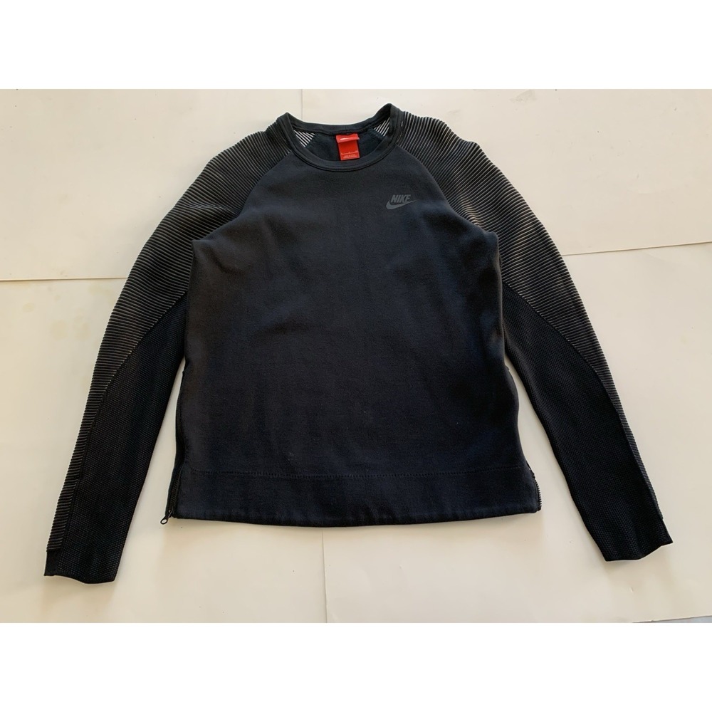 Nike Tech Performance Women's SM Black Sweatshirt Ribbed Sleeve Zip Hem Mad Max